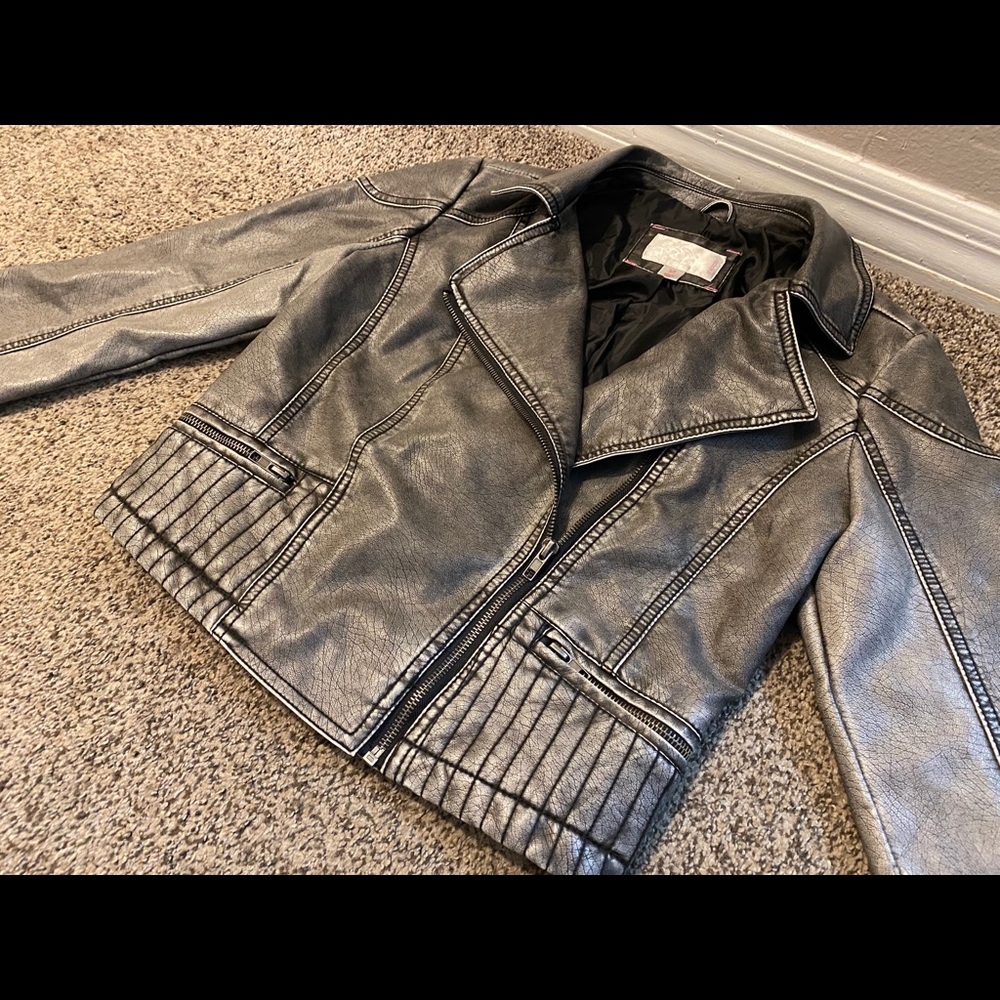 Xhilaration Steel Grey Cropped Leather Moto Jacket